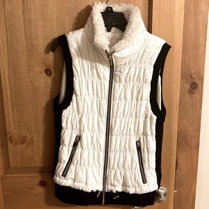 Calvin Klein Women’s Zip Up Quilted Puffer Vest